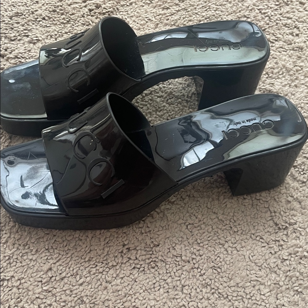 Gucci Glossy Black Women's Mules